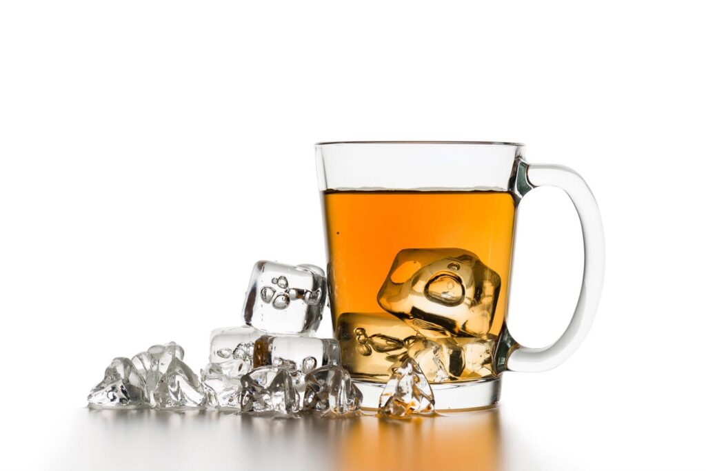 Does iced tea stain your teeth?